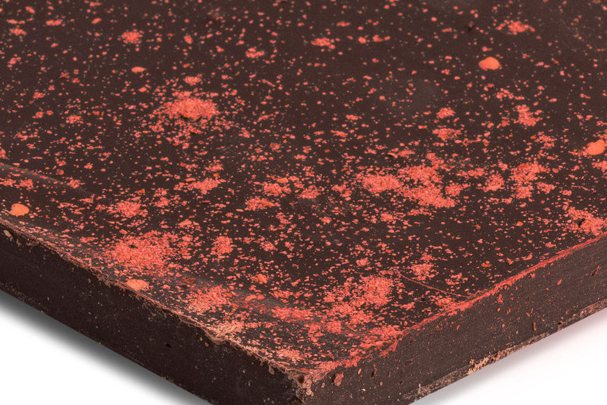 Handmade bar with dark chocolate & chili 1kg