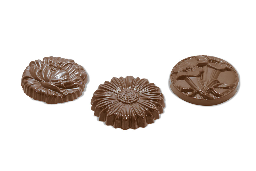 Milk chocolate flower shape 2,5kg